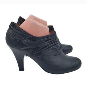 Sofft Women's Florin Boot Size 11 M Black Leather Bootie NEW